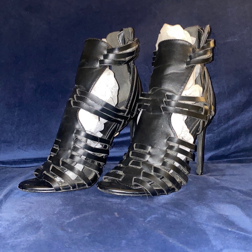 Black Heels Size 8